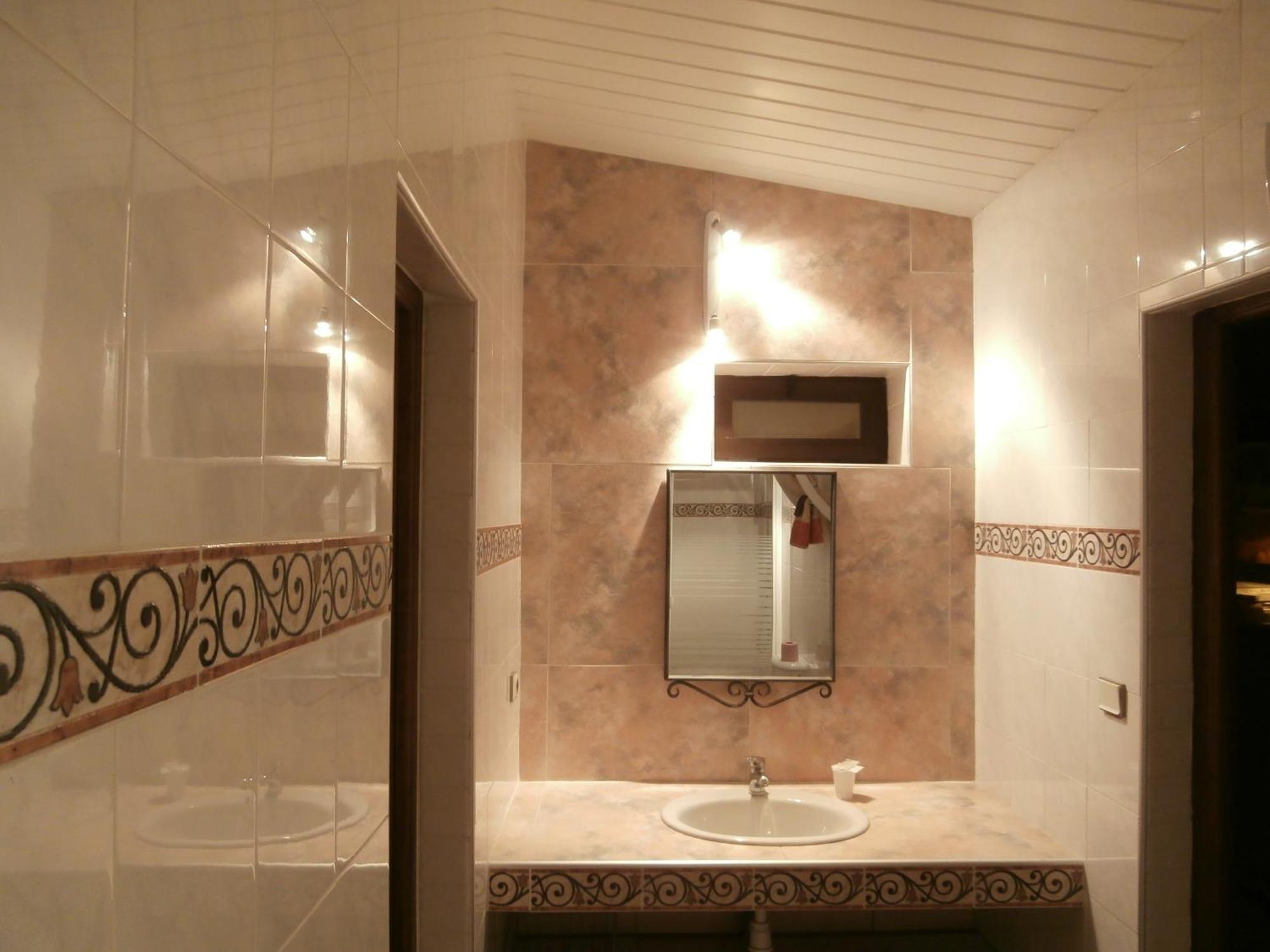 La Villa Du Rhone Miribel  Room photo